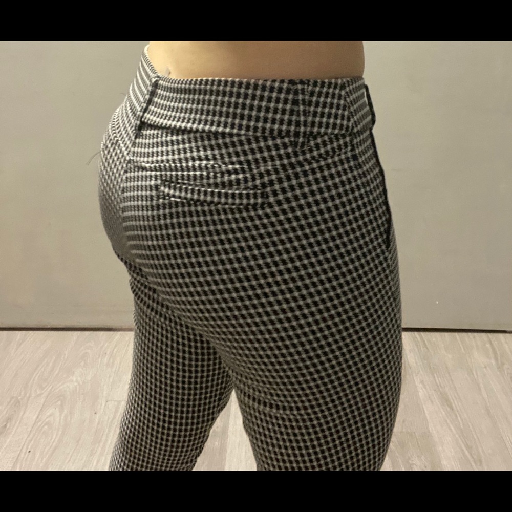 Houndstooth Slim Fit Pant